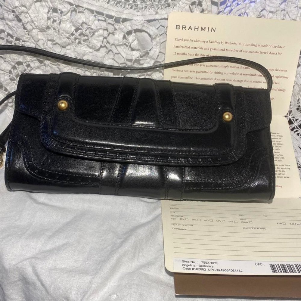 SOLD - Brahmin Angelina – Berkshire – EUC (black) magnet close